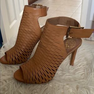 Vince Camuto open heel sandals